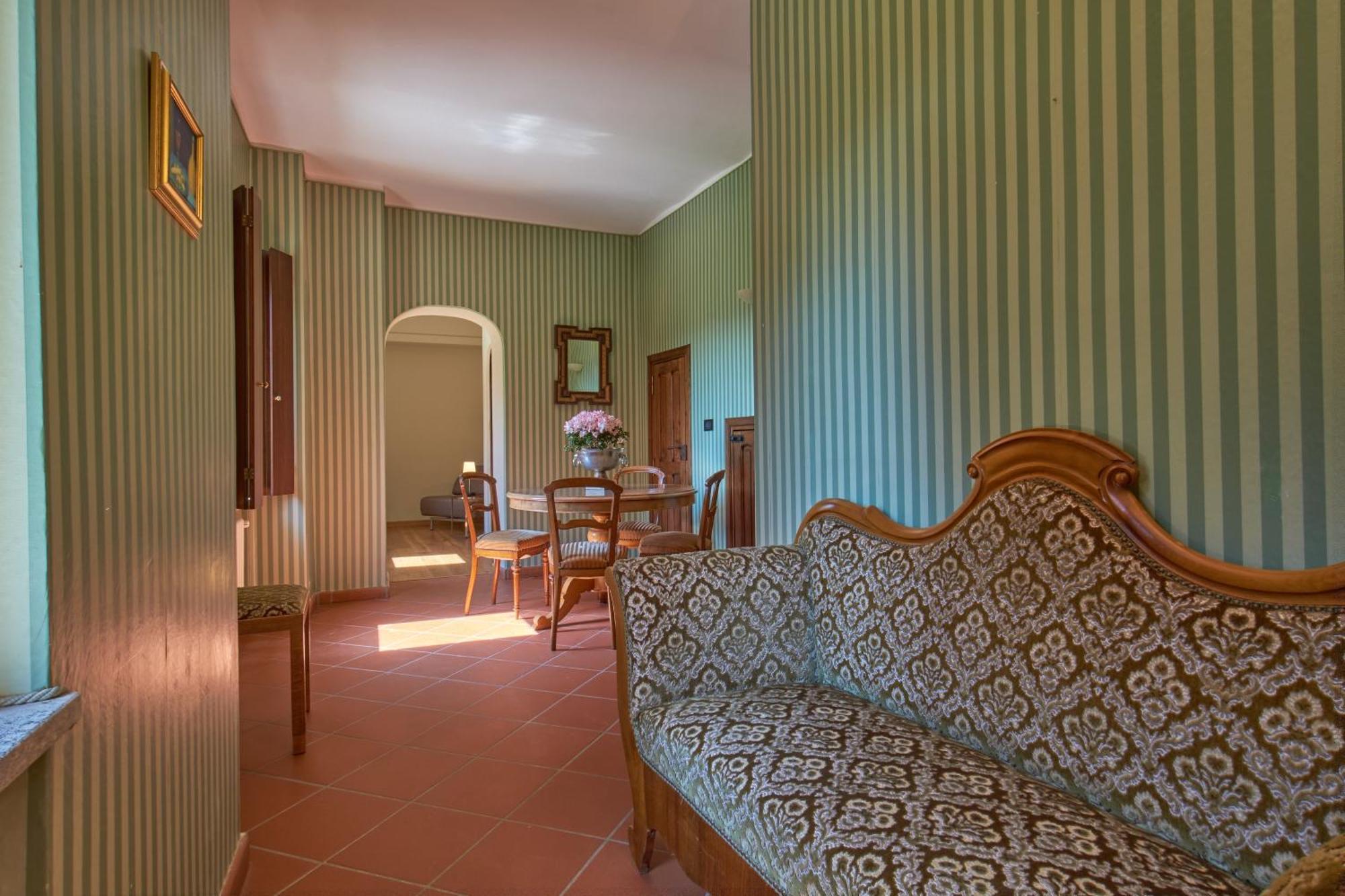 Giarvino Boutique Guest House Аккуї-Терме Екстер'єр фото